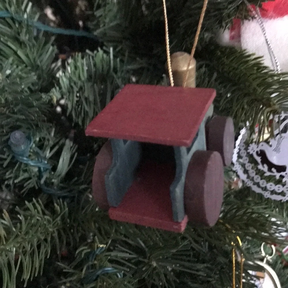 ❤️Rare Vintage Hand Carved Wooden Car Ornament‼️FINAL SALE